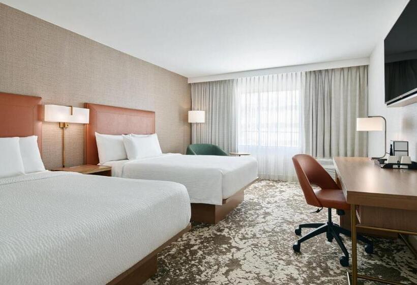 חדר סטנדרט נוף לבריכה, Courtyard By Marriott Los Angeles Pasadena Old Town