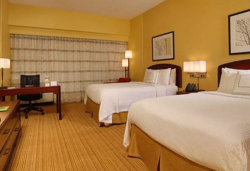 اتاق استاندارد با 2 تخت دوبل, Courtyard By Marriott Springfield Airport