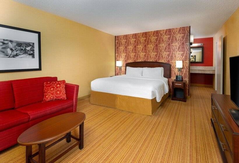 스위트, Courtyard By Marriott Springfield Airport