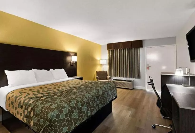 キングサイズベッドのスタンダードルーム, Econo Lodge White Pine Morristown I81 & I40 Split
