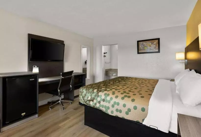 キングサイズベッドのスタンダードルーム, Econo Lodge White Pine Morristown I81 & I40 Split