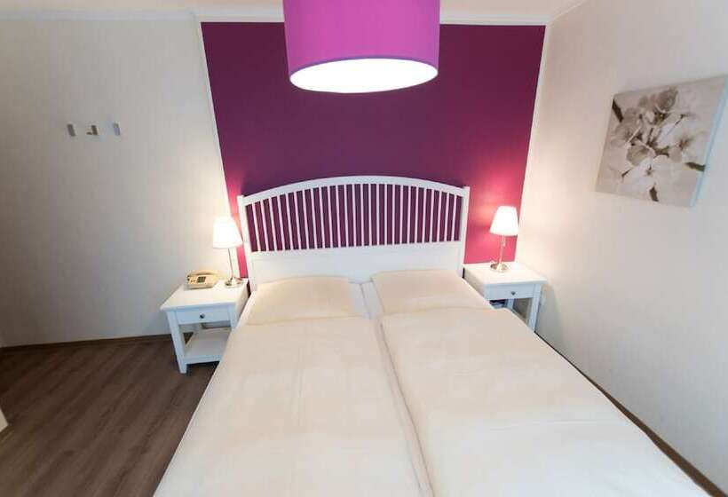 اتاق استاندارد, Heldt Dependance