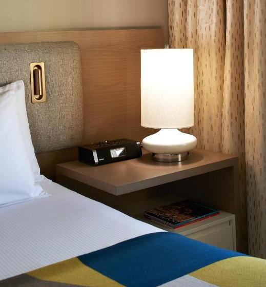 带大床的豪华间, The Hotel Zags Portland