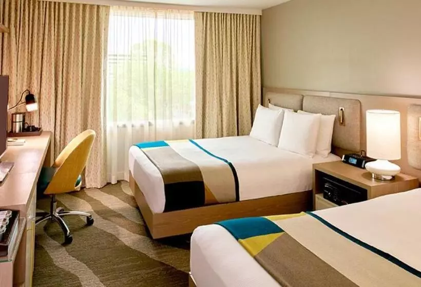 デラックスルーム, The Hotel Zags Portland