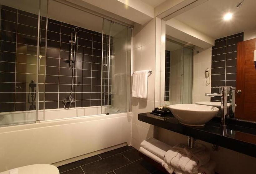 小型套房, Tiara Thermal & Spa