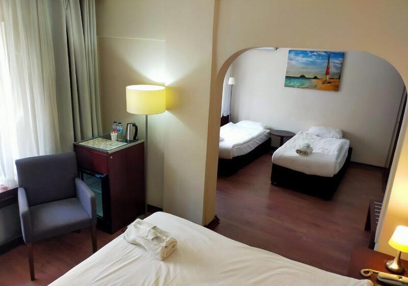 小型套房, Tiara Thermal & Spa