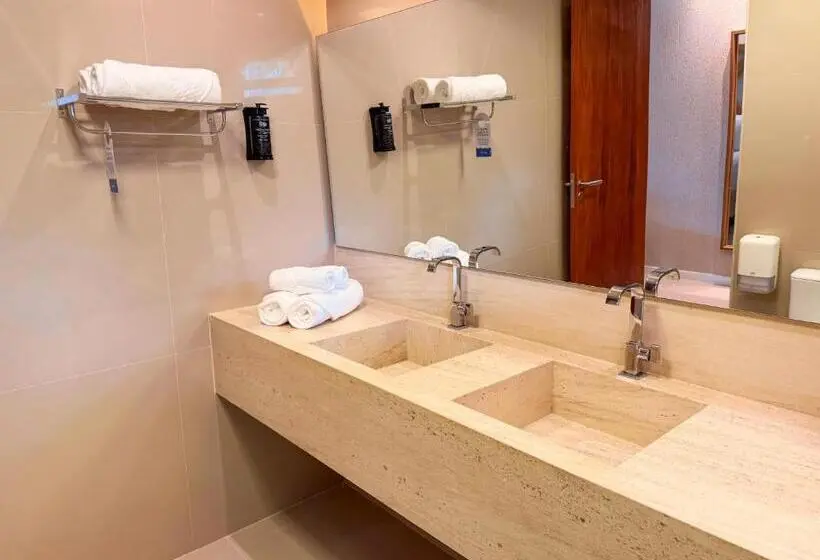 سوییت خانوادگی, Pratagy Beach All Inclusive Resort