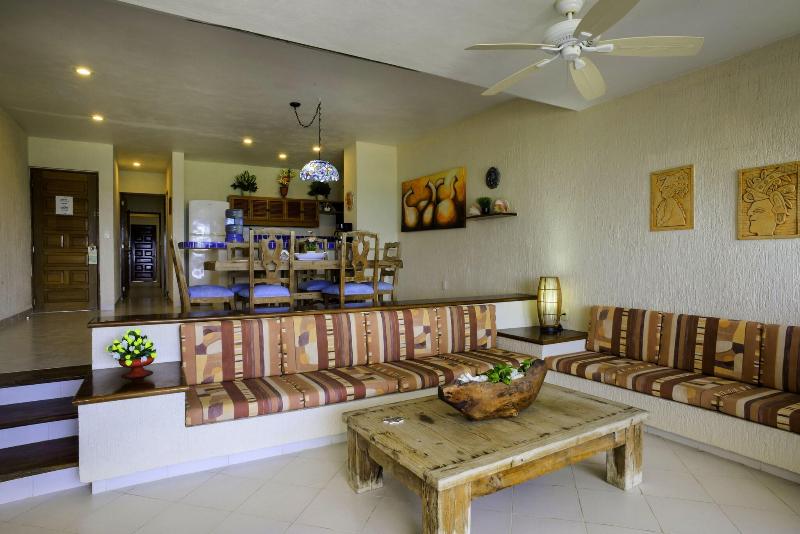 آپارتمان 1 خوابه با چشمانداز دریا, Aquatech Villas Derosa Resort