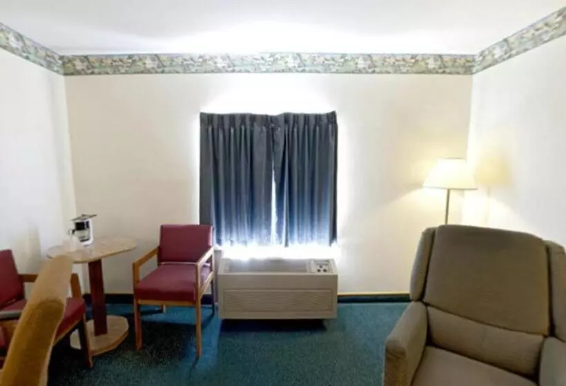 キングサイズベッドのスタンダードルーム, Americas Best Value Inn Litchfield