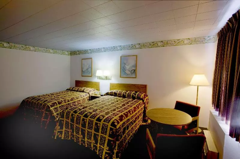 スタンダードルーム, Americas Best Value Inn Litchfield