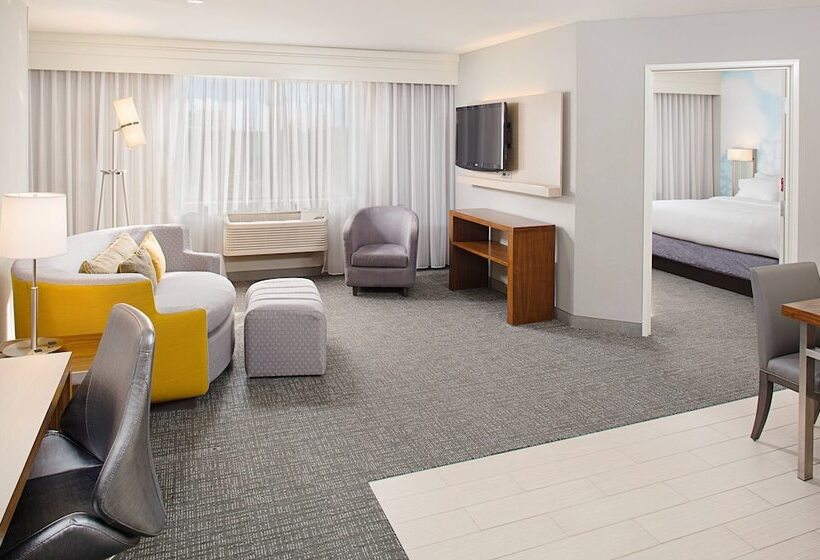 סוויטה, Courtyard By Marriott Sacramento Midtown