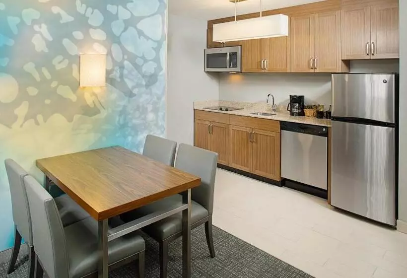 استودیو استاندارد با تخت کینگ, Courtyard By Marriott Sacramento Midtown