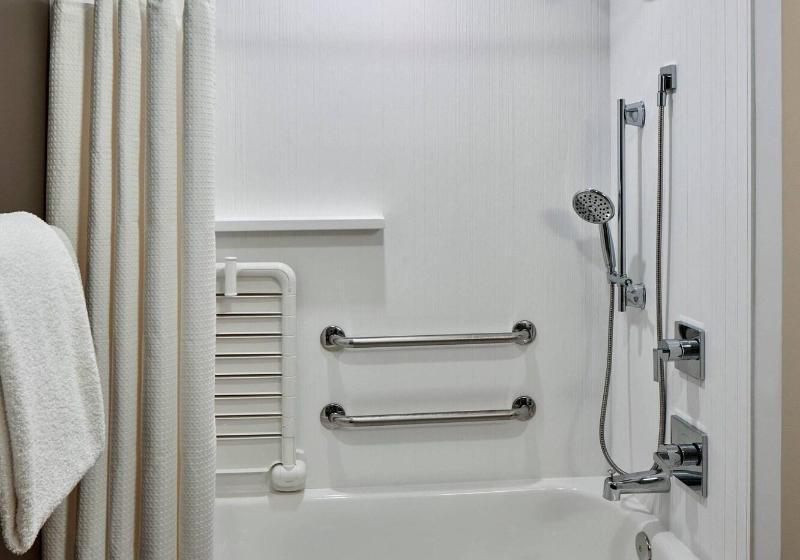 キングサイズベッドのスタンダードルーム, Courtyard Philadelphia/langhorne