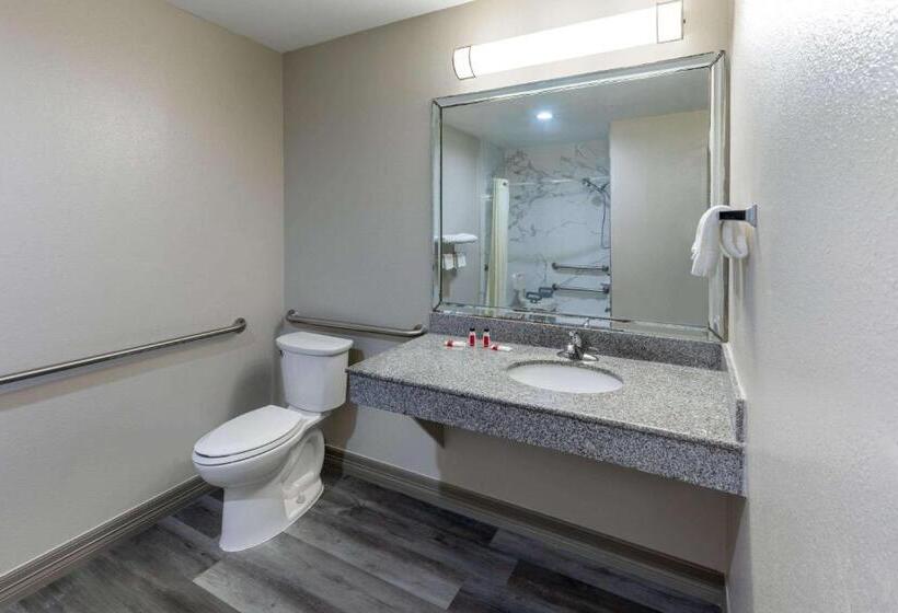 带大床的标准间, Days Inn By Wyndham Baytown Tx