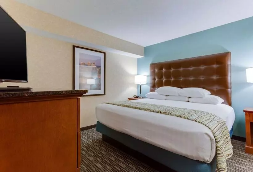スイート, Drury Inn & Suites Birmingham Grandview