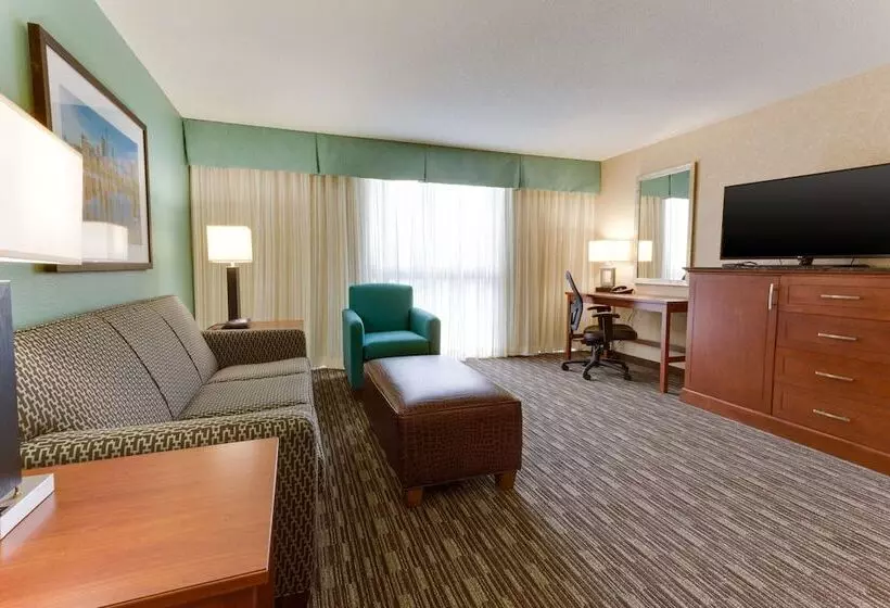 スイート, Drury Inn & Suites Birmingham Grandview