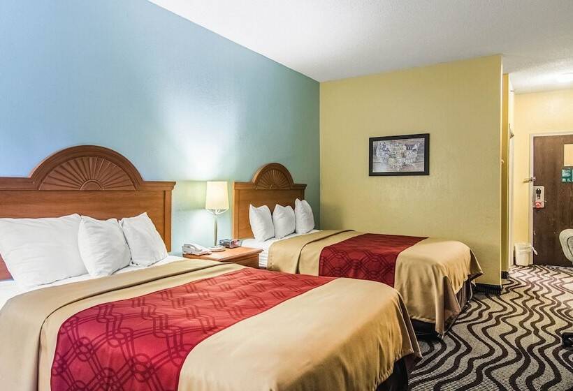 غرفه قياسيه سريرين مزدوجين, Econo Lodge Darien