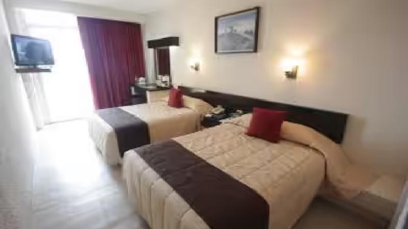 带大床的标准工作室, Fairfield Inn & Suites Ukiah Mendocino County