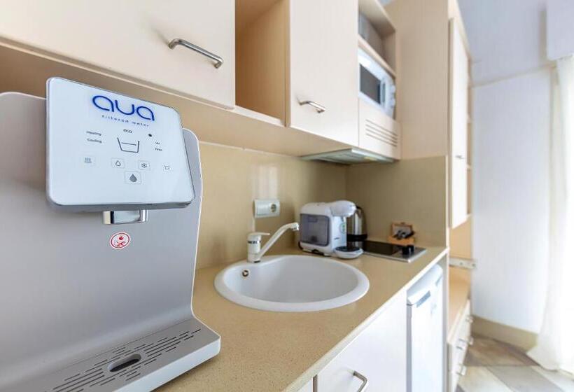 Suite with Terrace, La Casa De La Favorita