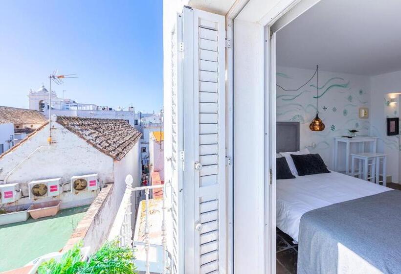 سوییت سوپریور, La Casa De La Favorita