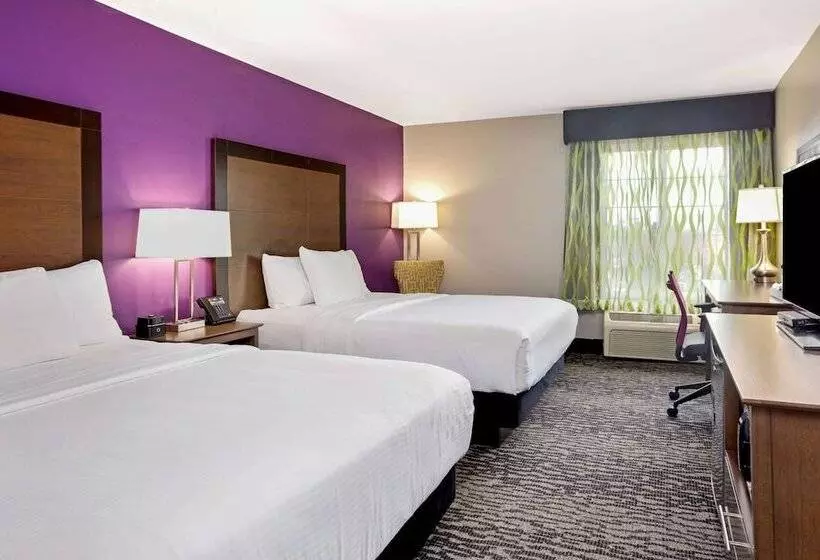 ２ダブルベッドのスタンダードルーム, La Quinta By Wyndham Visalia/sequoia Gateway