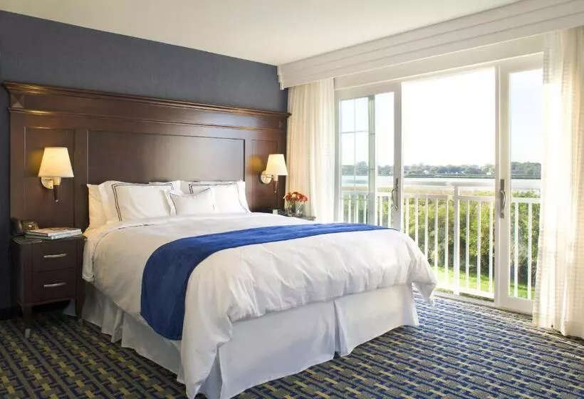 Sviitti King-vuode, Newport Beach Hotel & Suites