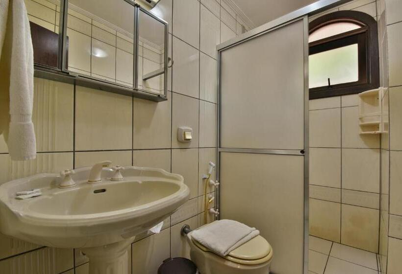 Номер Стандарт, Pequeno Bosque