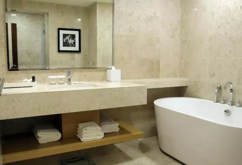 スイート, The Chateau Spa & Wellness Resort