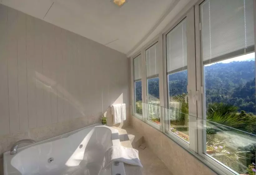 ３ベッドルームスイート, The Chateau Spa & Wellness Resort