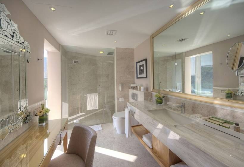Люкс 3 Спальни, The Chateau Spa & Wellness Resort