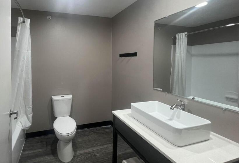 Номер Deluxe Кровать Кинг, Studio 6 Oklahoma City, Ok South