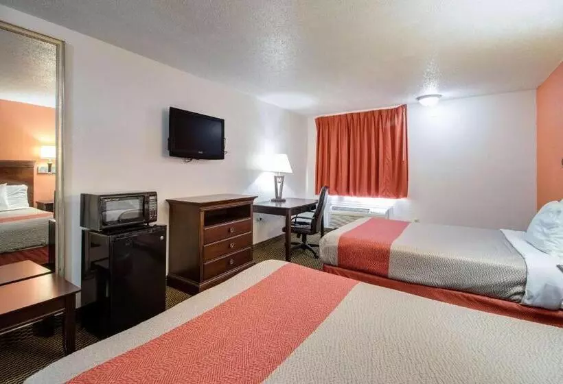 デラックスの４人部屋, Motel 6 Marion, Il