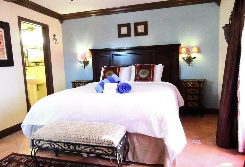 キングサイズベッドのスタンダードルーム, Tuscan Springs Hotel & Spa