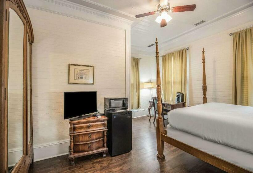 Номер Стандарт, Coombs Inn & Suites