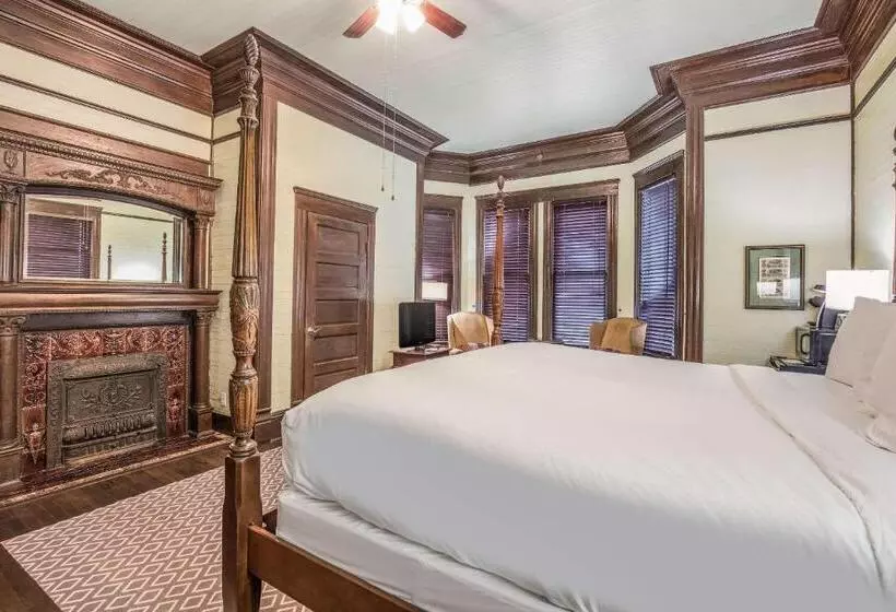 Standard-huone King-vuode, Coombs Inn & Suites