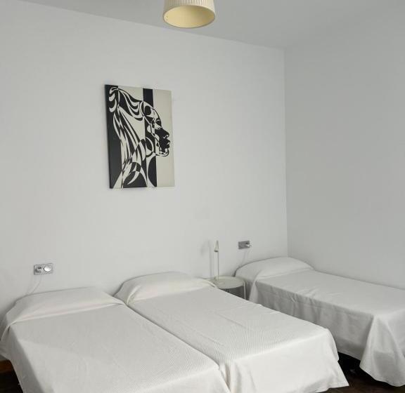 غرفة قياسية ثلاثية, Hospederia Almundo By Alexandra Realty