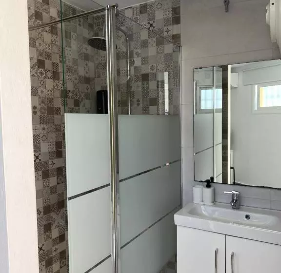 استودیوی استاندارد, Hospederia Almundo By Alexandra Realty