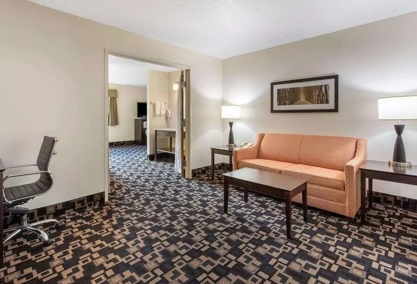 スイート, Americinn By Wyndham Wausau