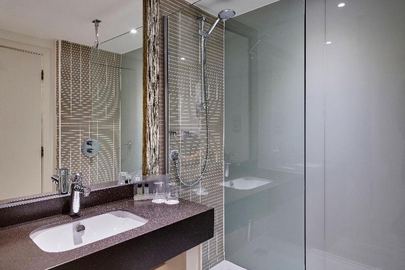 חדר סטנדרט עם מיטת קינג, Coombs Inn & Suites