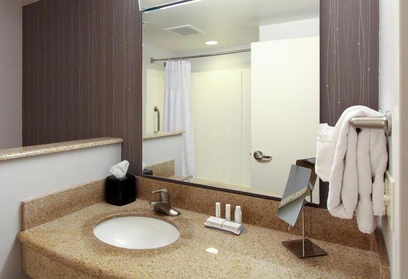 Quarto Estandar, Courtyard Salina