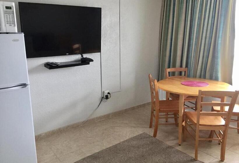 חדר סטודיו סטנדרד, Lollipop Motel