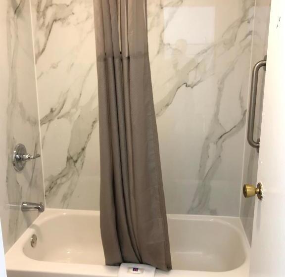 غرفة ديلوكس, Motel 6 Parkersburg, Wv