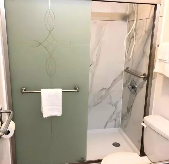 スタンダード4人部屋, Motel 6 Parkersburg, Wv