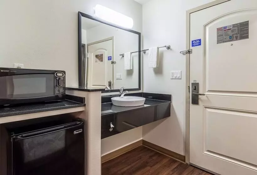 اتاق لوکس, Motel 6oceanside, Ca, Marina