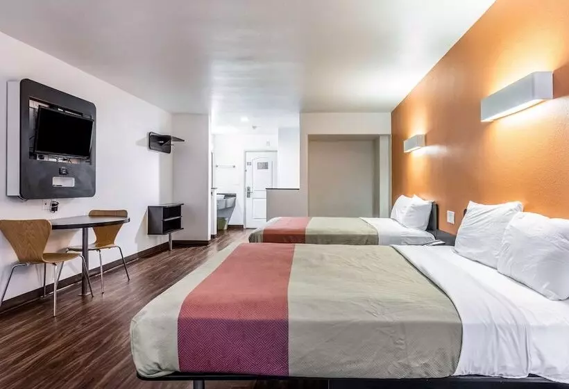 اتاق لوکس, Motel 6oceanside, Ca, Marina