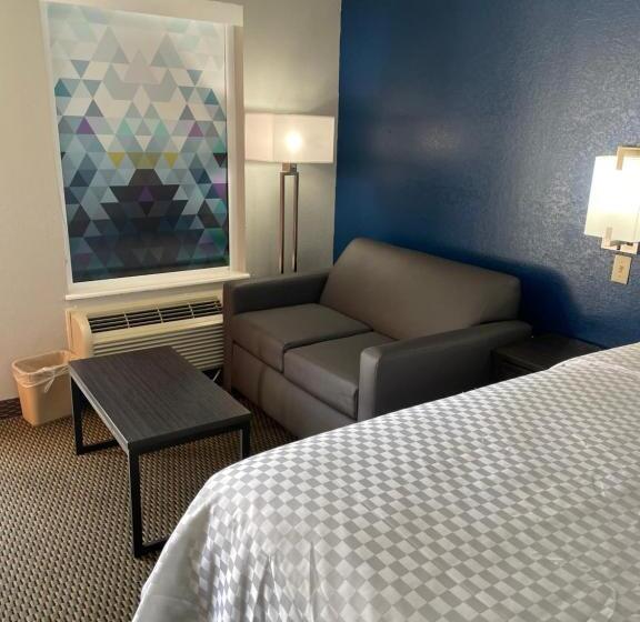 스위트 킹사이즈 침대, Clairmont Inn & Suites Warren