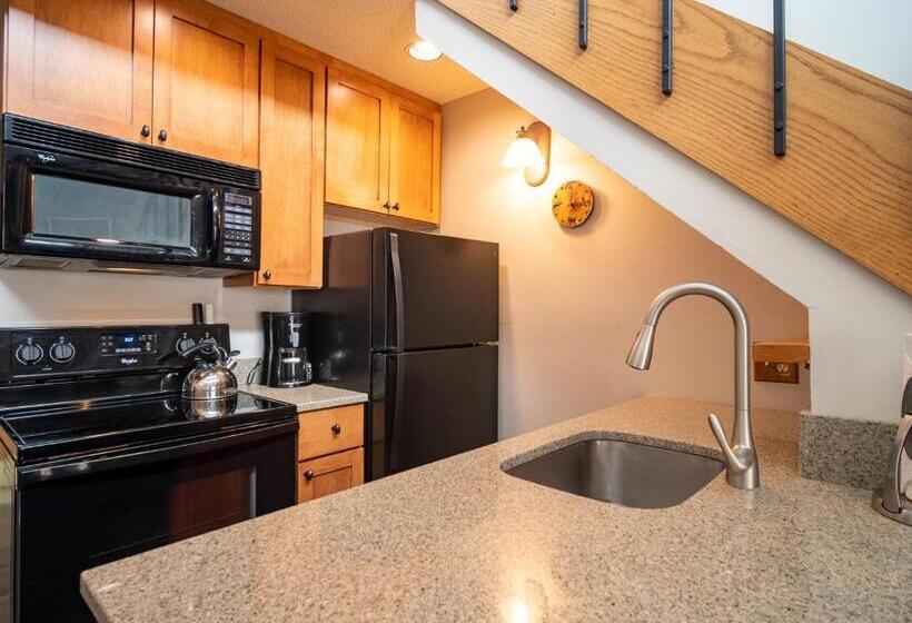 스위트, Caribou Highlands Lodge