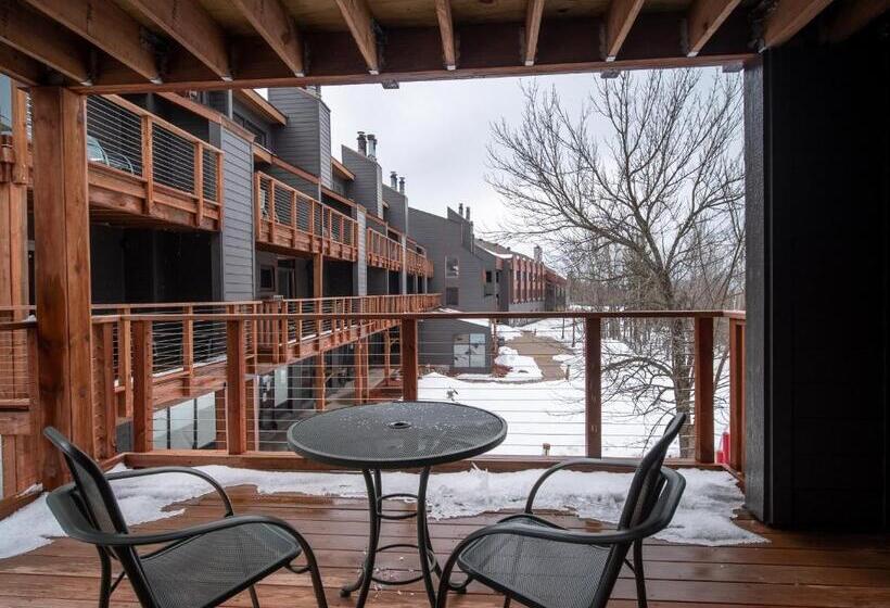Апартаменты 1 Спальня, Caribou Highlands Lodge