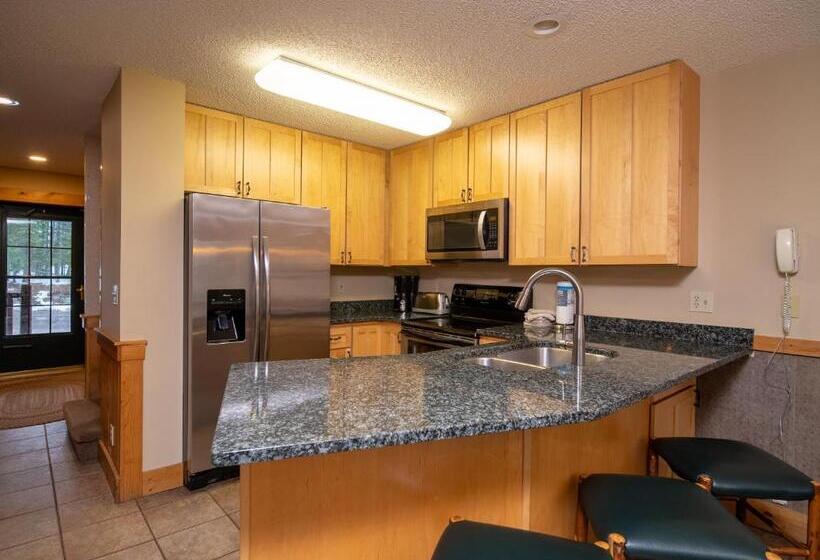 Дом 4 Спальни, Caribou Highlands Lodge