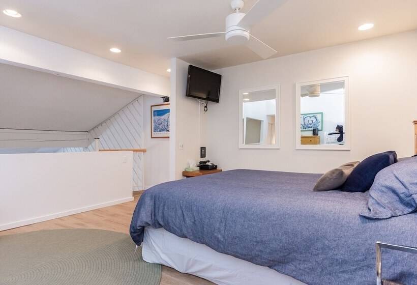 침실 3개 아파트, Crestview B44